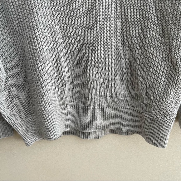 NWT Express Crop Grey Sweater - Picture 8 of 8